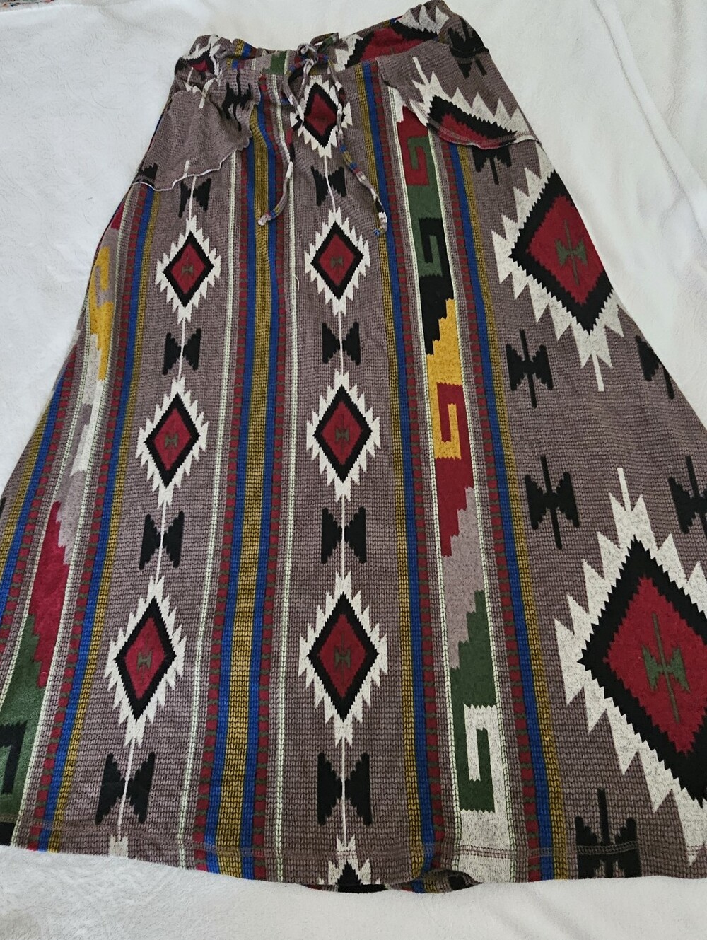 Coin 1804 Womens Large Southwest Aztec Geometric Maxi Skirt Lined Knit Boho Euc